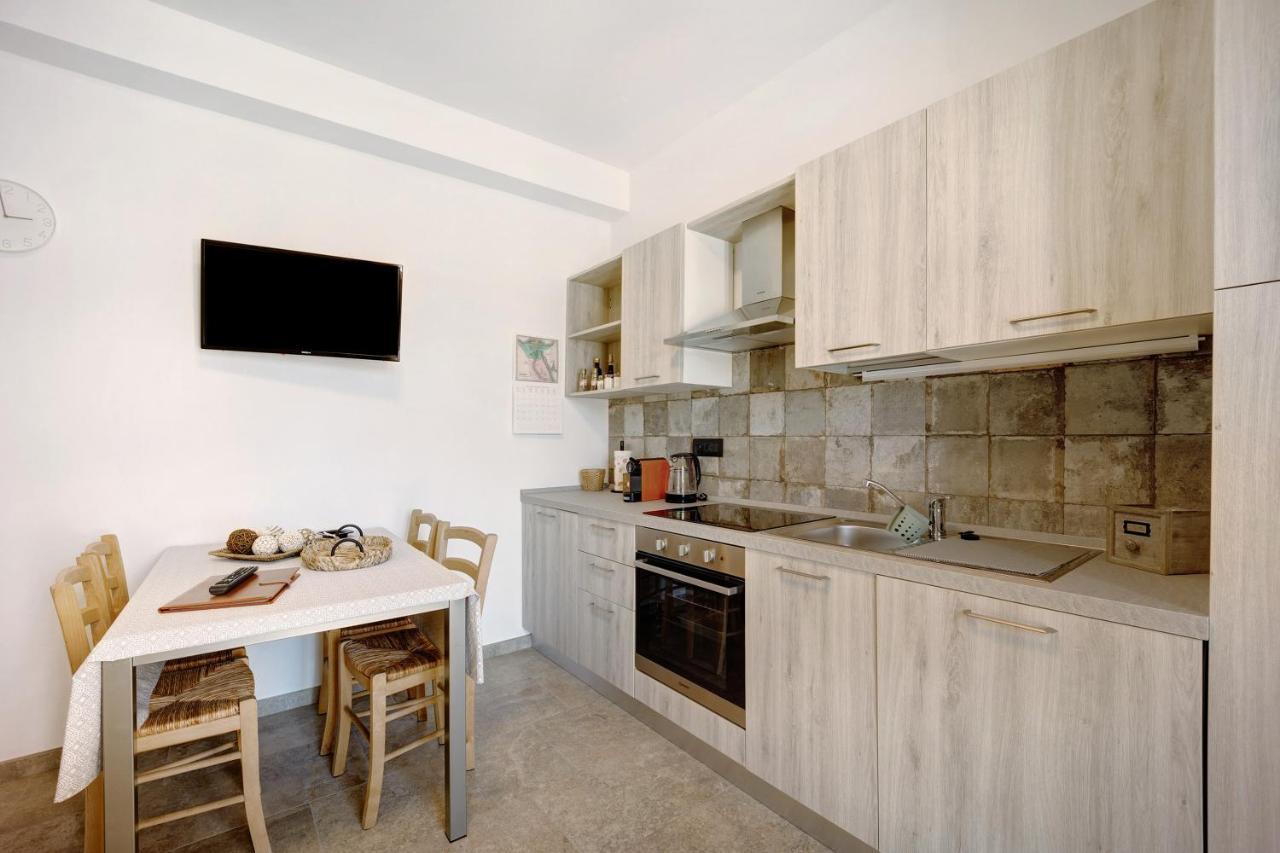 Antichi Ricordi - Il Pollaio Apartment Molino Nuovo  ภายนอก รูปภาพ